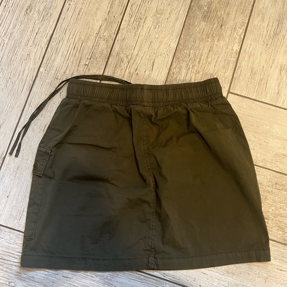 Evereve Dark Green cargo skirt with drawstring casual comfort - Picture 7 of 10